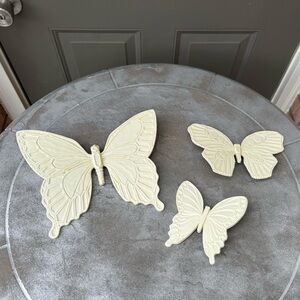 Vintage Syroco Home Interior Ivory Wall Hanging Butterflies Set of 3